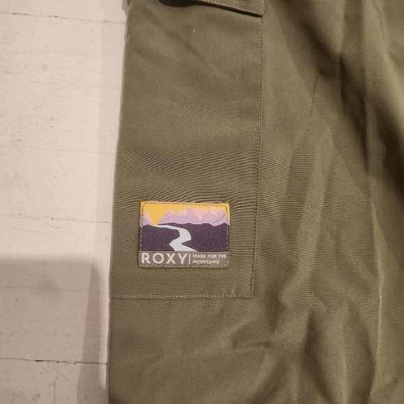 Roxy Hiking Pants - Picture 2 of 4